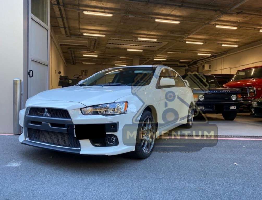 Mitsubishi Lancer EVO X - foto 1