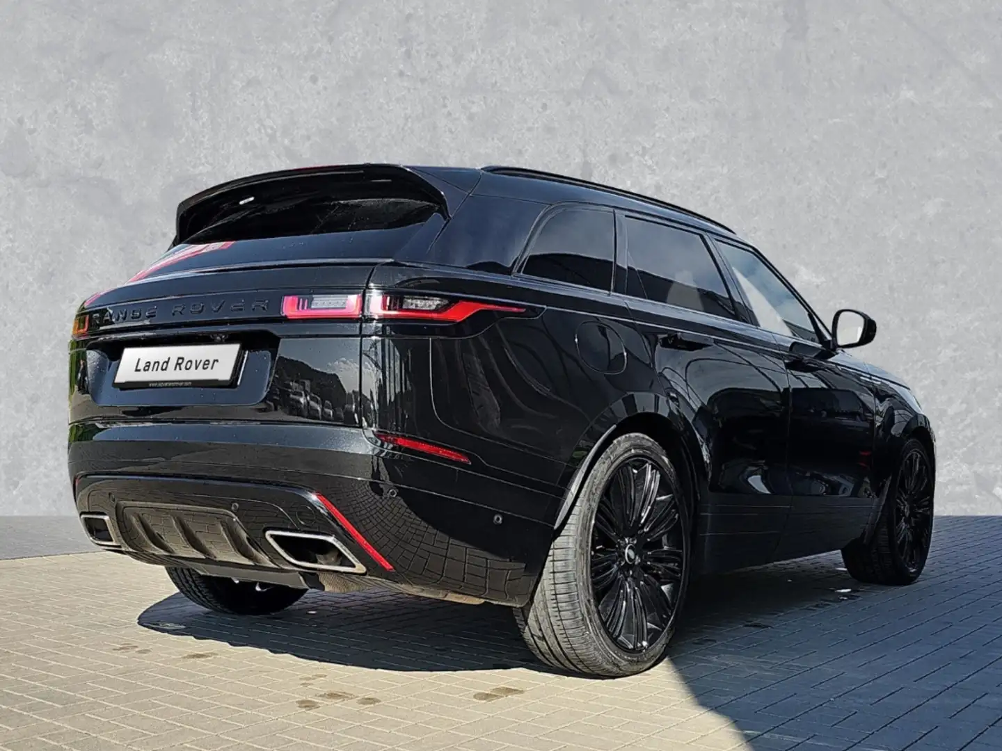 Land Rover Range Rover Velar D300 R-Dynamic SE Noir - 2