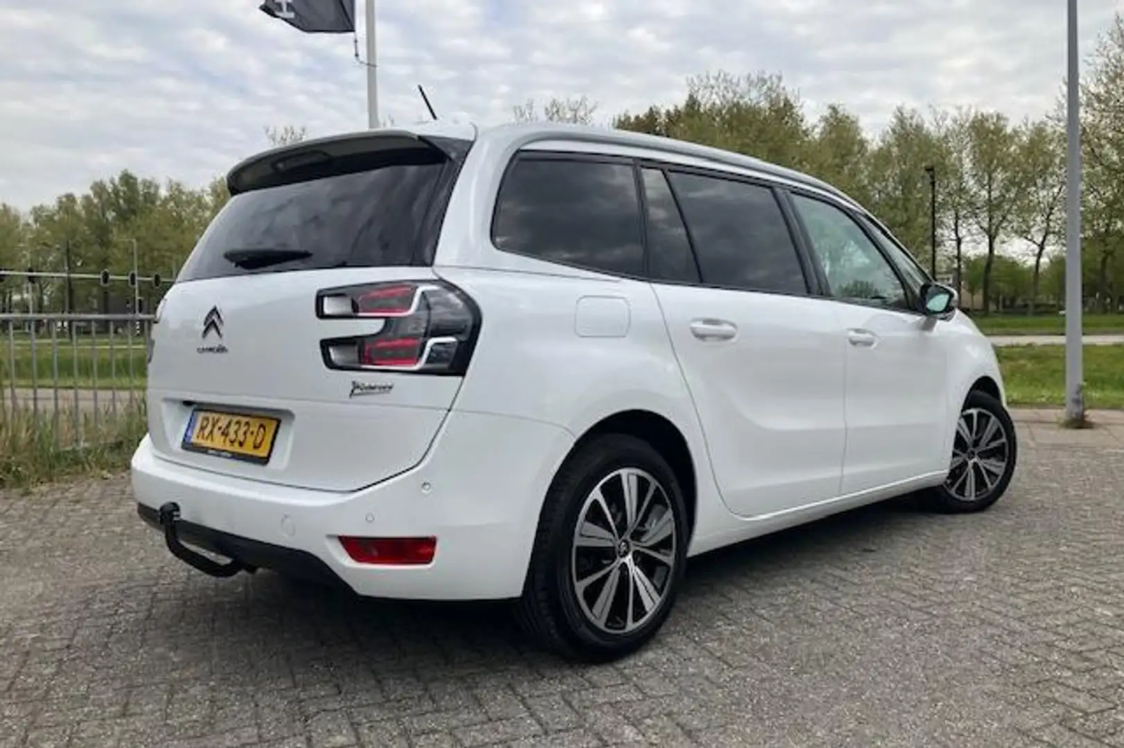 Citroen Grand C4 Picasso 1.2 PureTech 130PK Business 7-pers. Blanc - 2