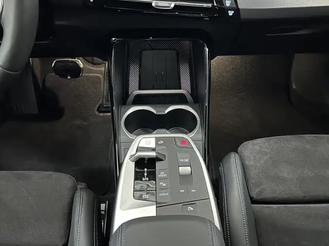 BMW X1 view 12