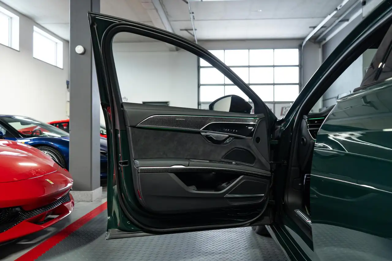 Audi S8 4.0 TFSI quattro PANO B&O SOFT MASSAGE STHZ 13