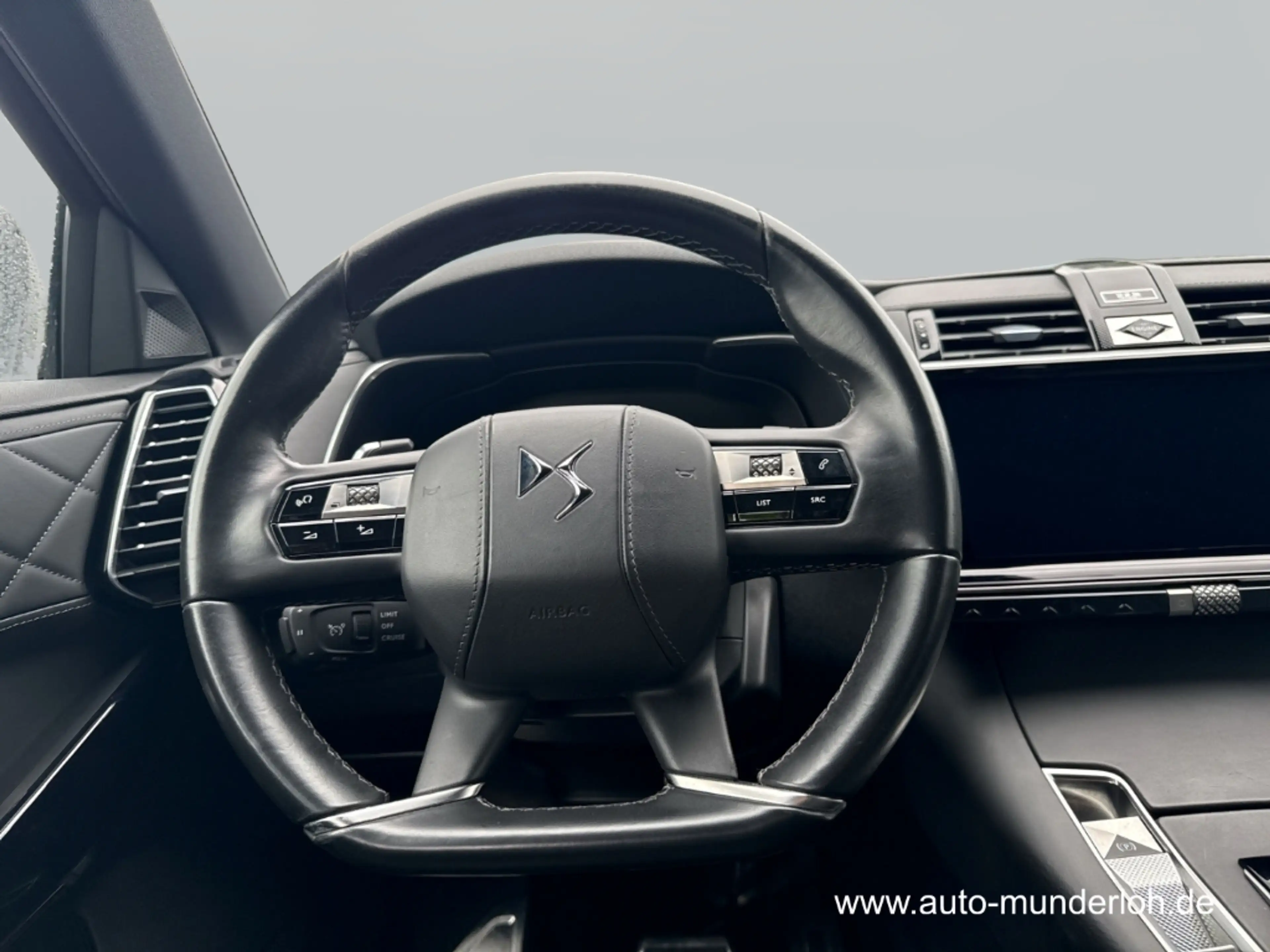 DS Automobiles DS 7 E-Tense 225  4x2 Rivoli Hybrid LEDER SHZ NAVI ACTI — photo 8