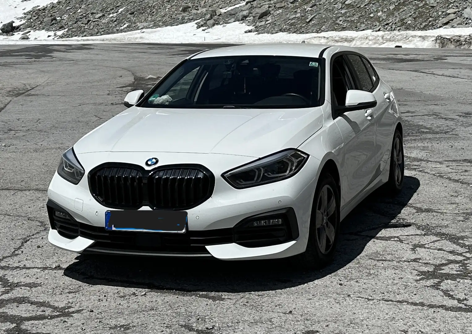 BMW 118 118d Aut. Advantage Weiß - 1
