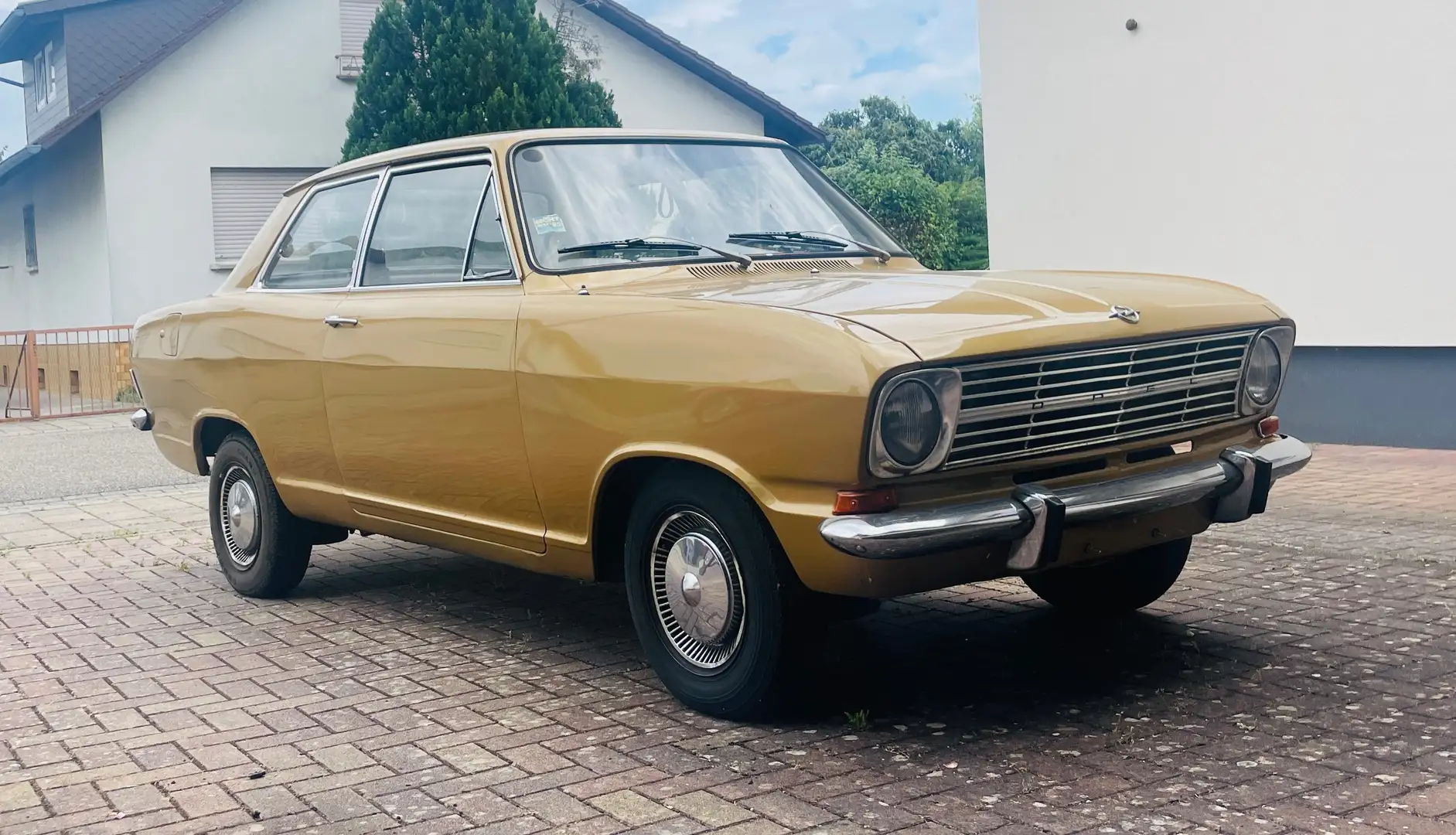 Oldtimer Opel B Kadett Gold - 2