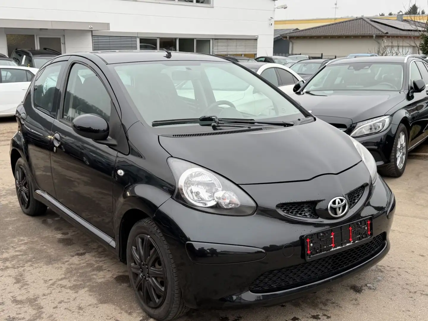 Toyota Sonstige Aygo AYGO Black*NEU*TÜV*KLIMA* Schwarz - 2