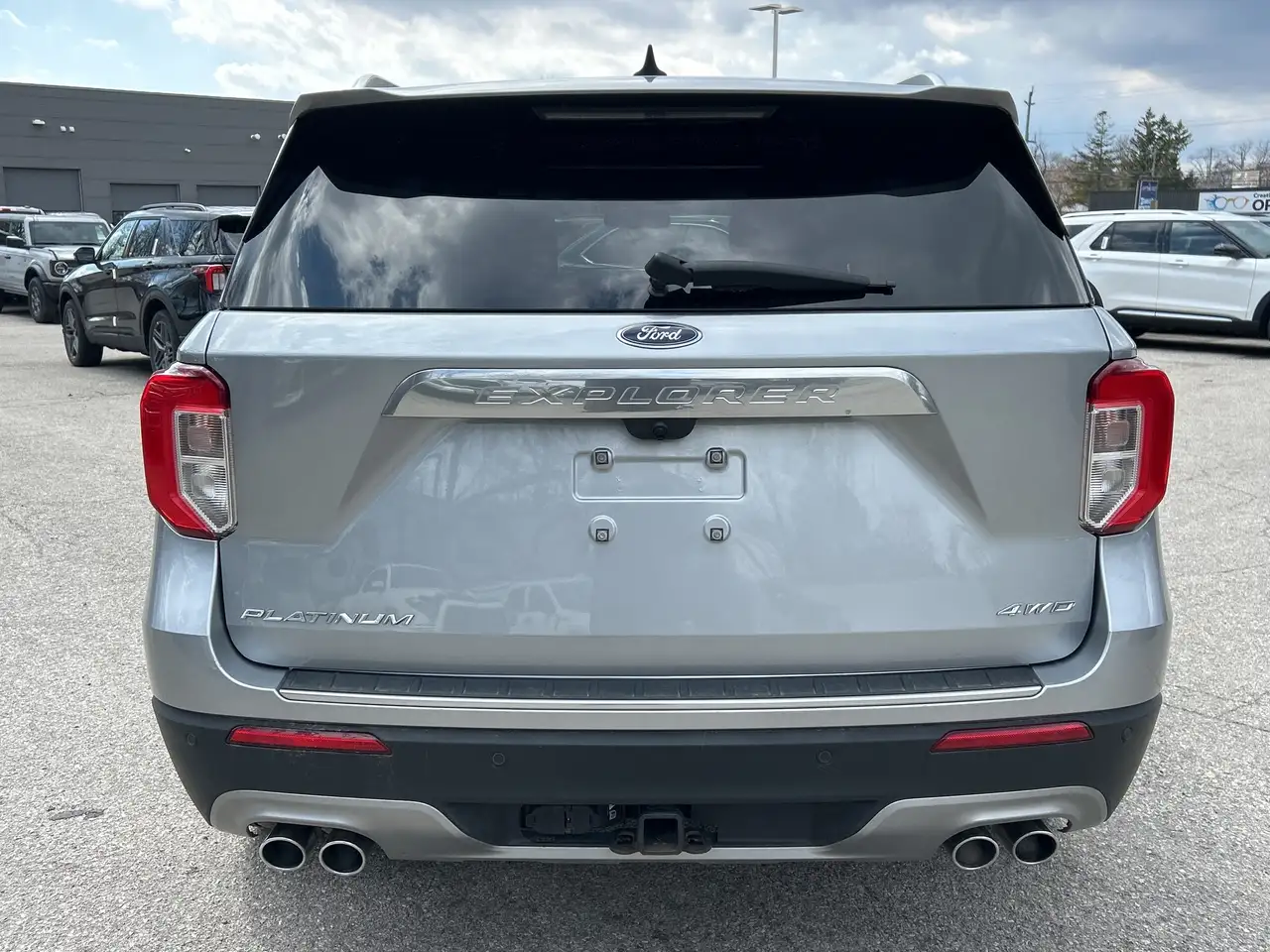 Ford Explorer photo Ford Explorer