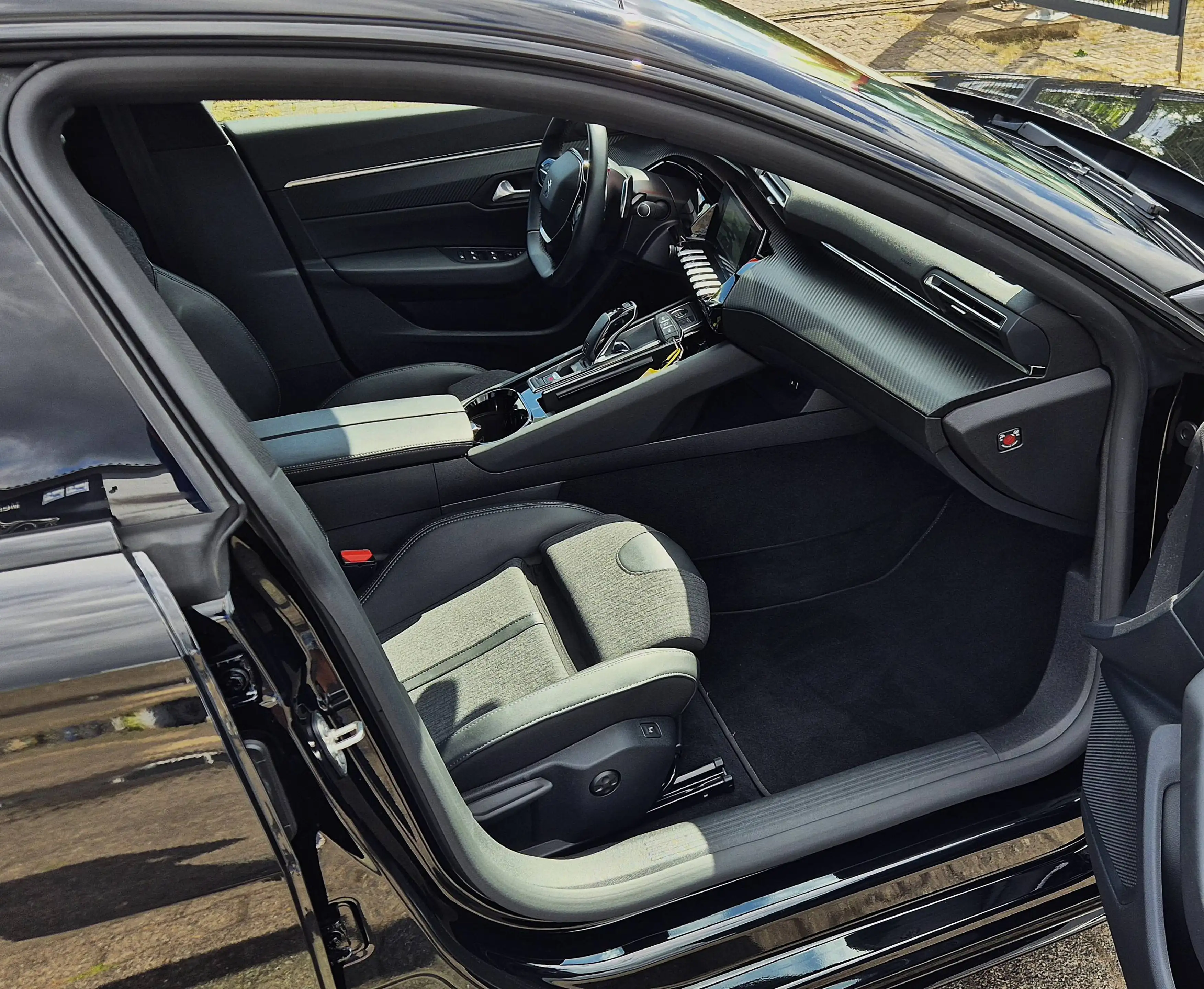 Peugeot 508 SW ALLURE PACK AUTOMATIK T-LEDER FAST VOLLAUSSTATTUNG SCHECKHEFT — photo 12