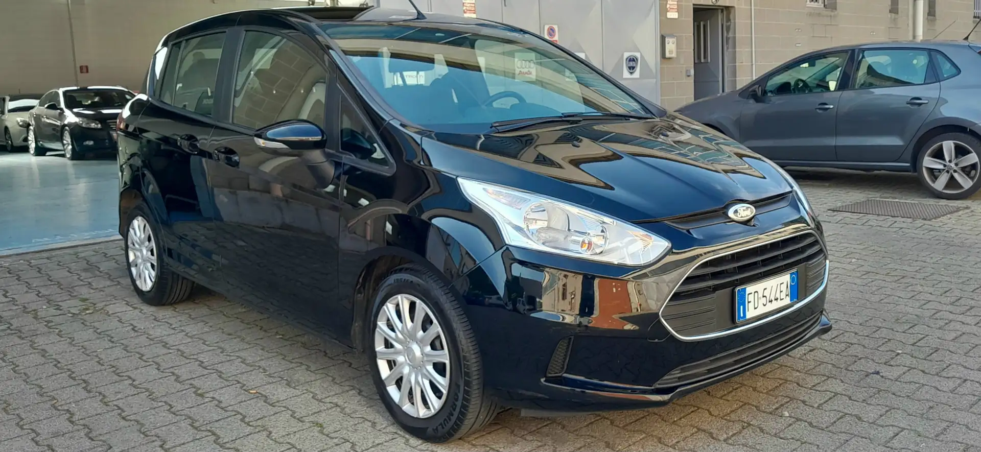 Ford B-Max 1.4 Plus 90cv E6B Noir - 1