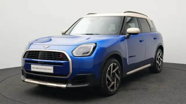 MINI Countryman S All4 Favoured Trim