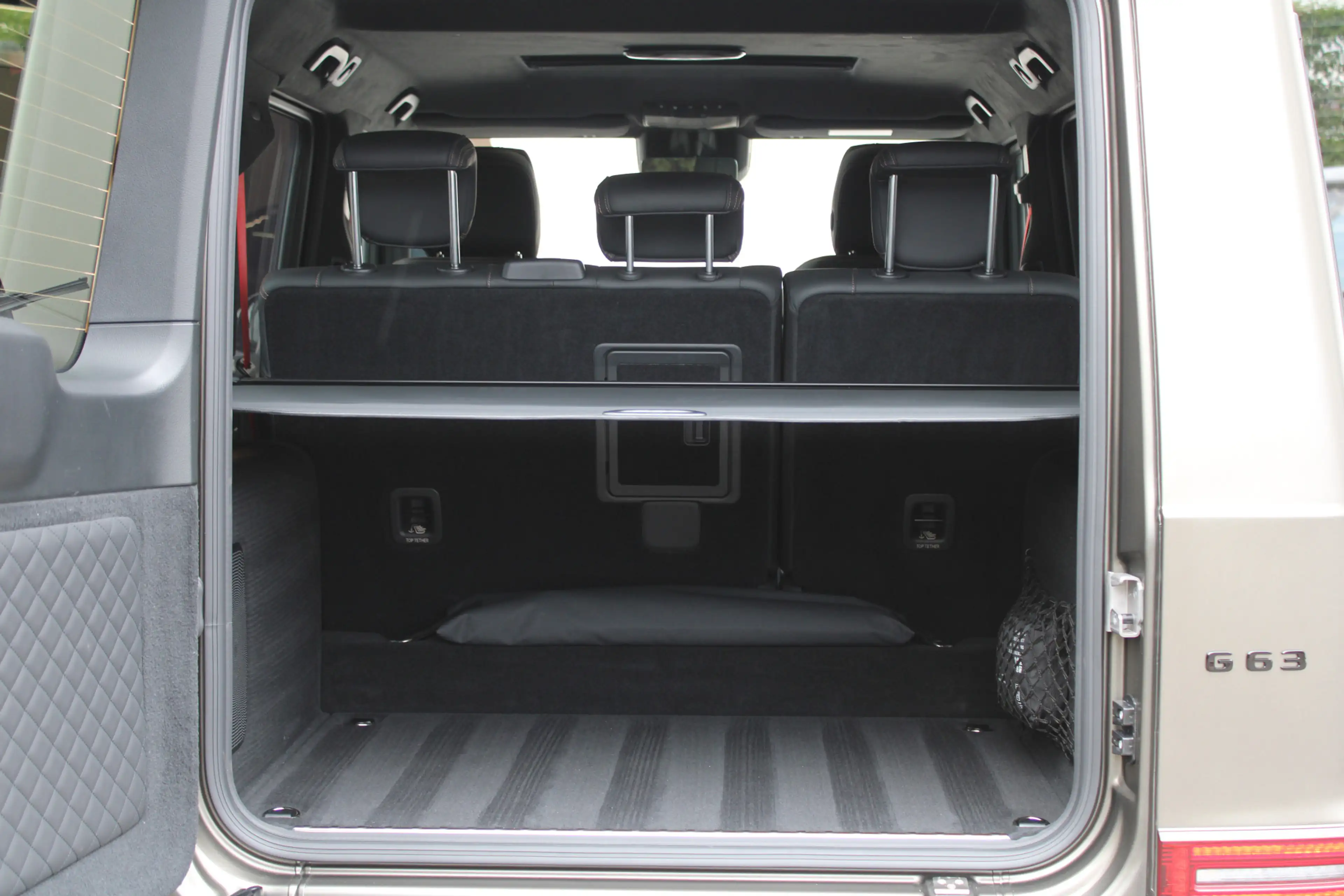 Mercedes-Benz G 63 AMG G MANUFAKTUR magno / 2026 / Massage / BTW / Vol Op — photo 11
