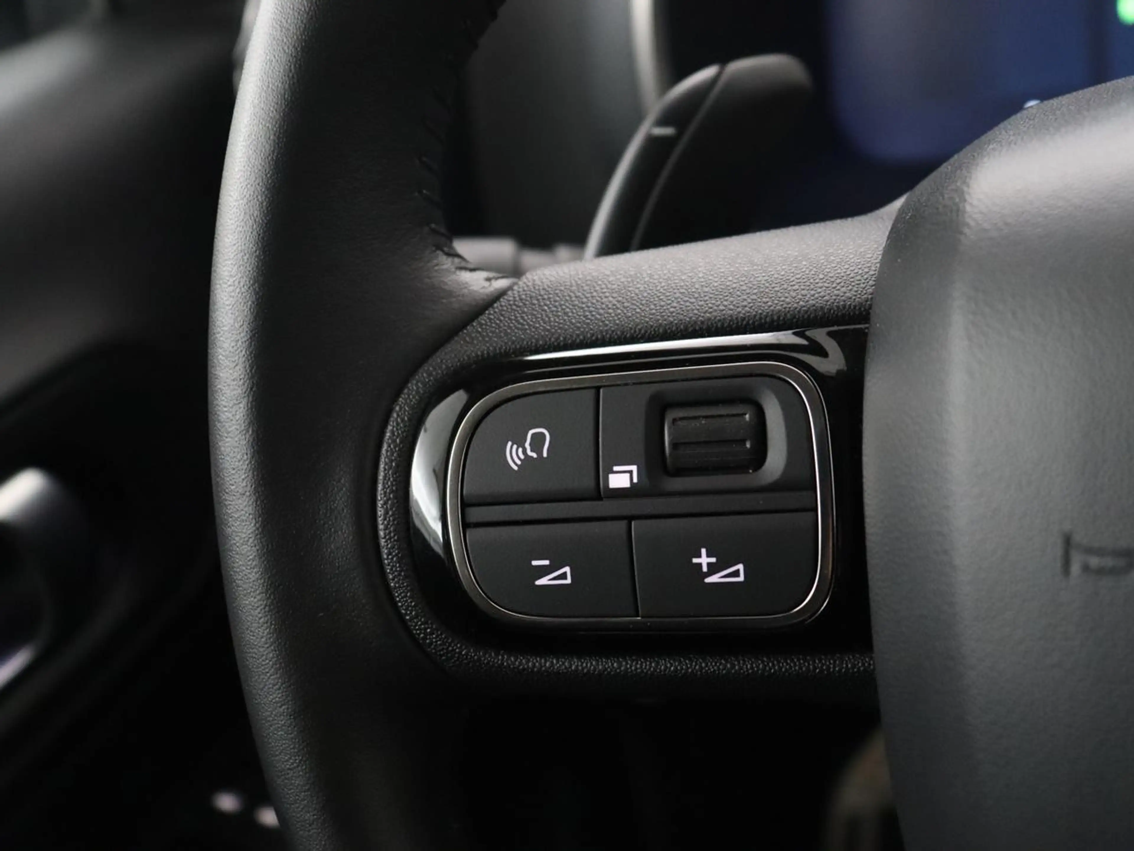 Citroen C5 1.6 Plug-in Hybrid 225 Business Plus | SOH 98,1% | — photo 16
