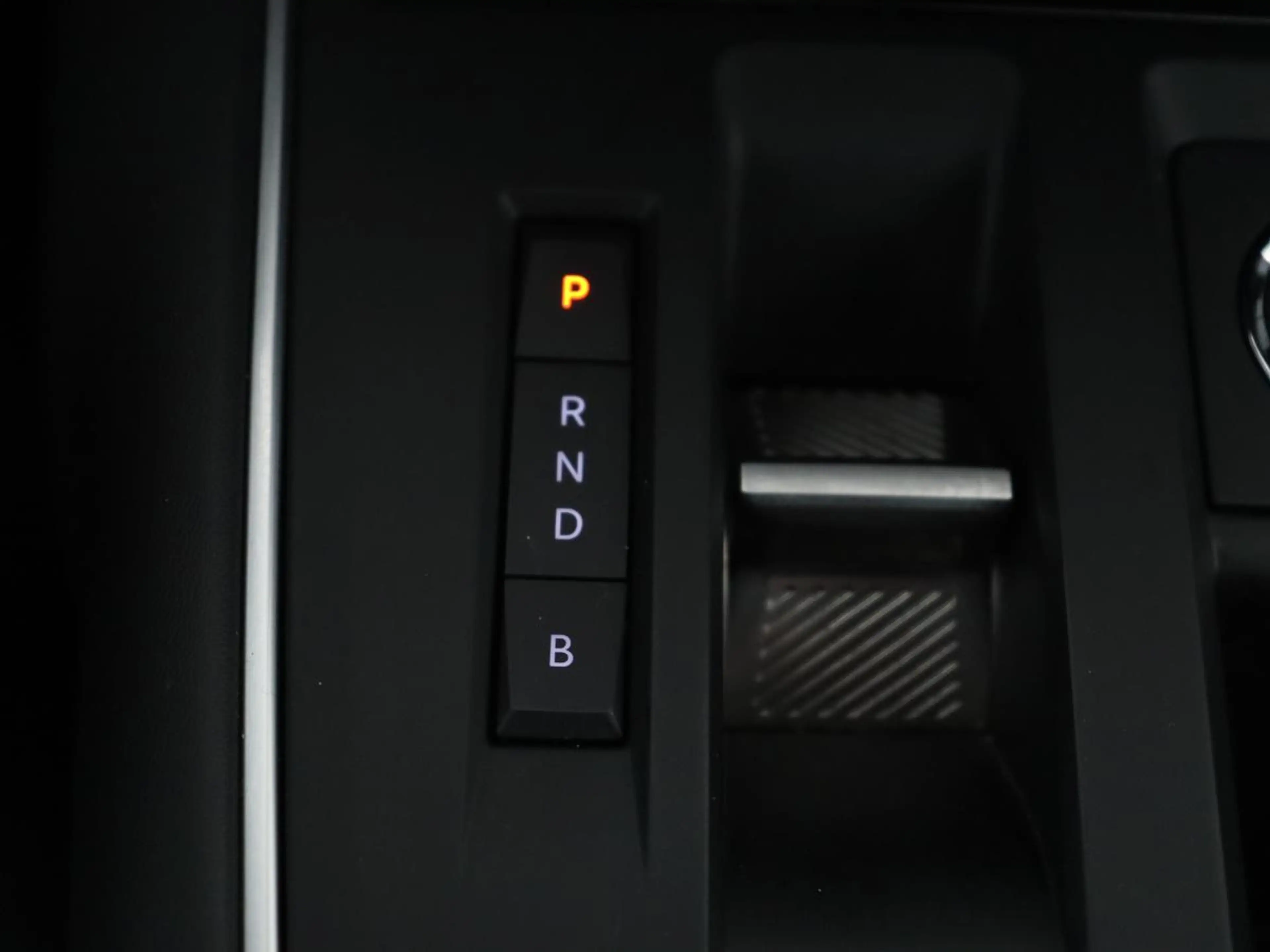 Citroen C5 1.6 Plug-in Hybrid 225 Business Plus | SOH 98,1% | — photo 19