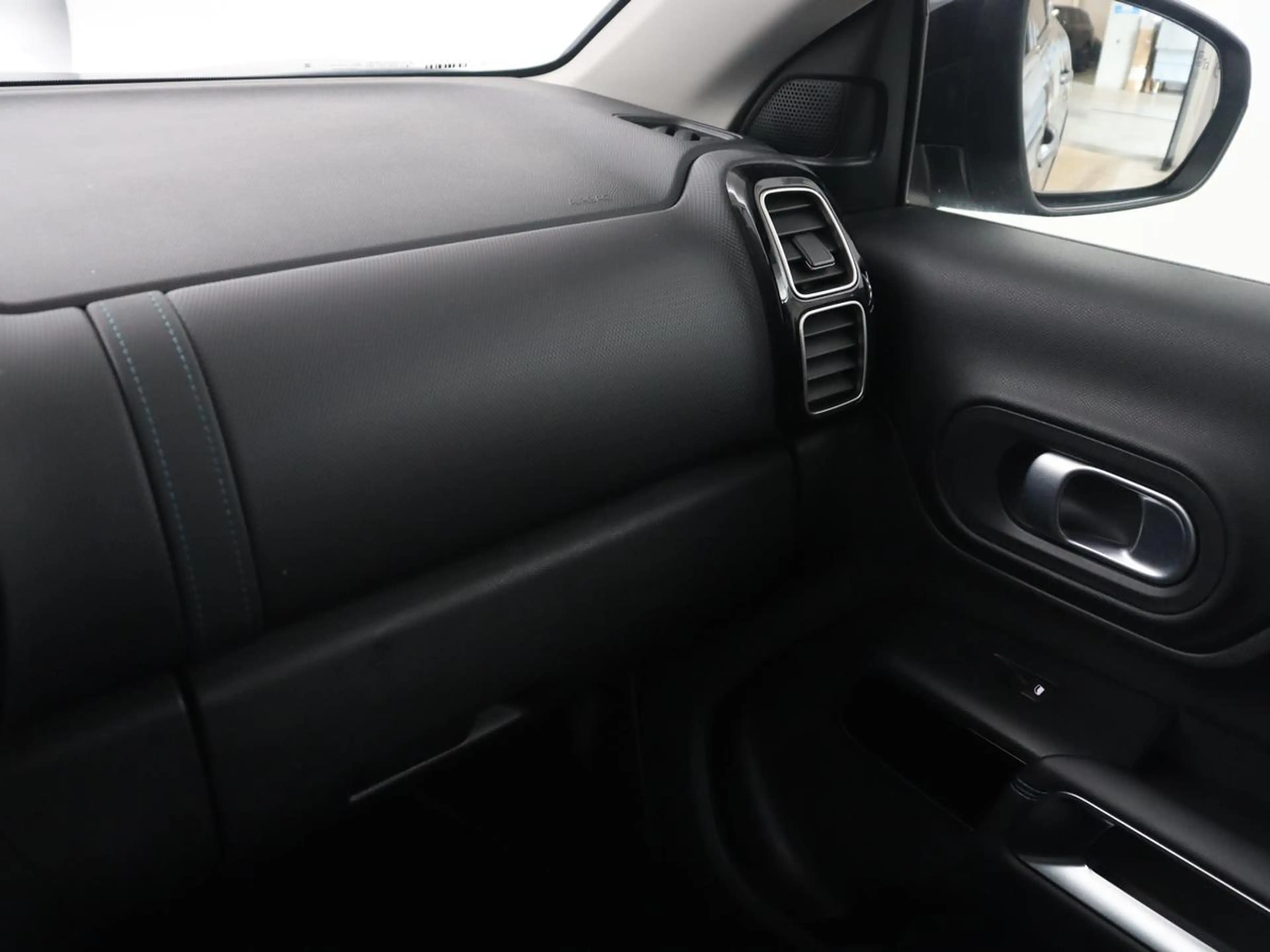 Citroen C5 1.6 Plug-in Hybrid 225 Business Plus | SOH 98,1% | — photo 25
