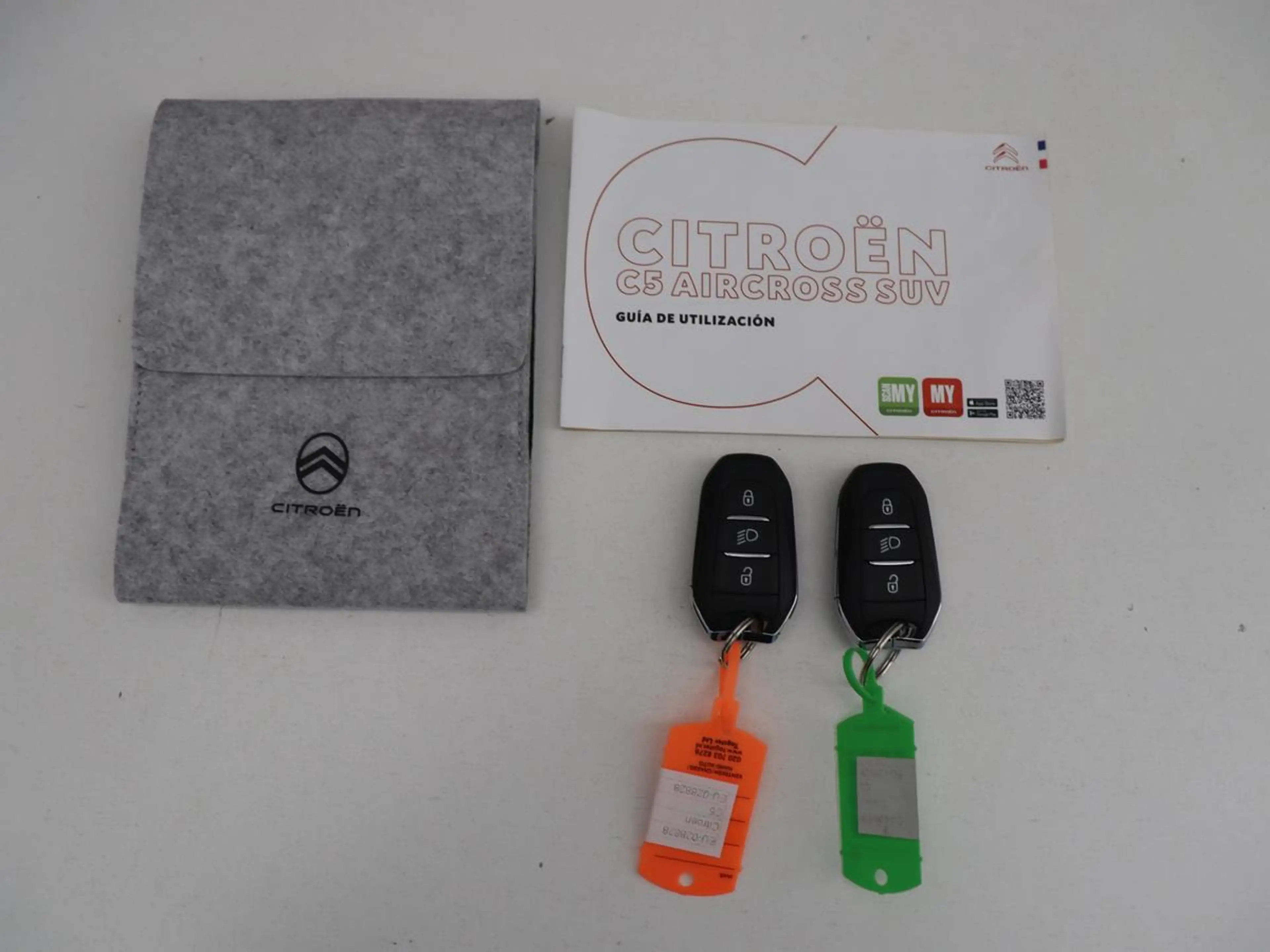 Citroen C5 1.6 Plug-in Hybrid 225 Business Plus | SOH 98,1% | — photo 10