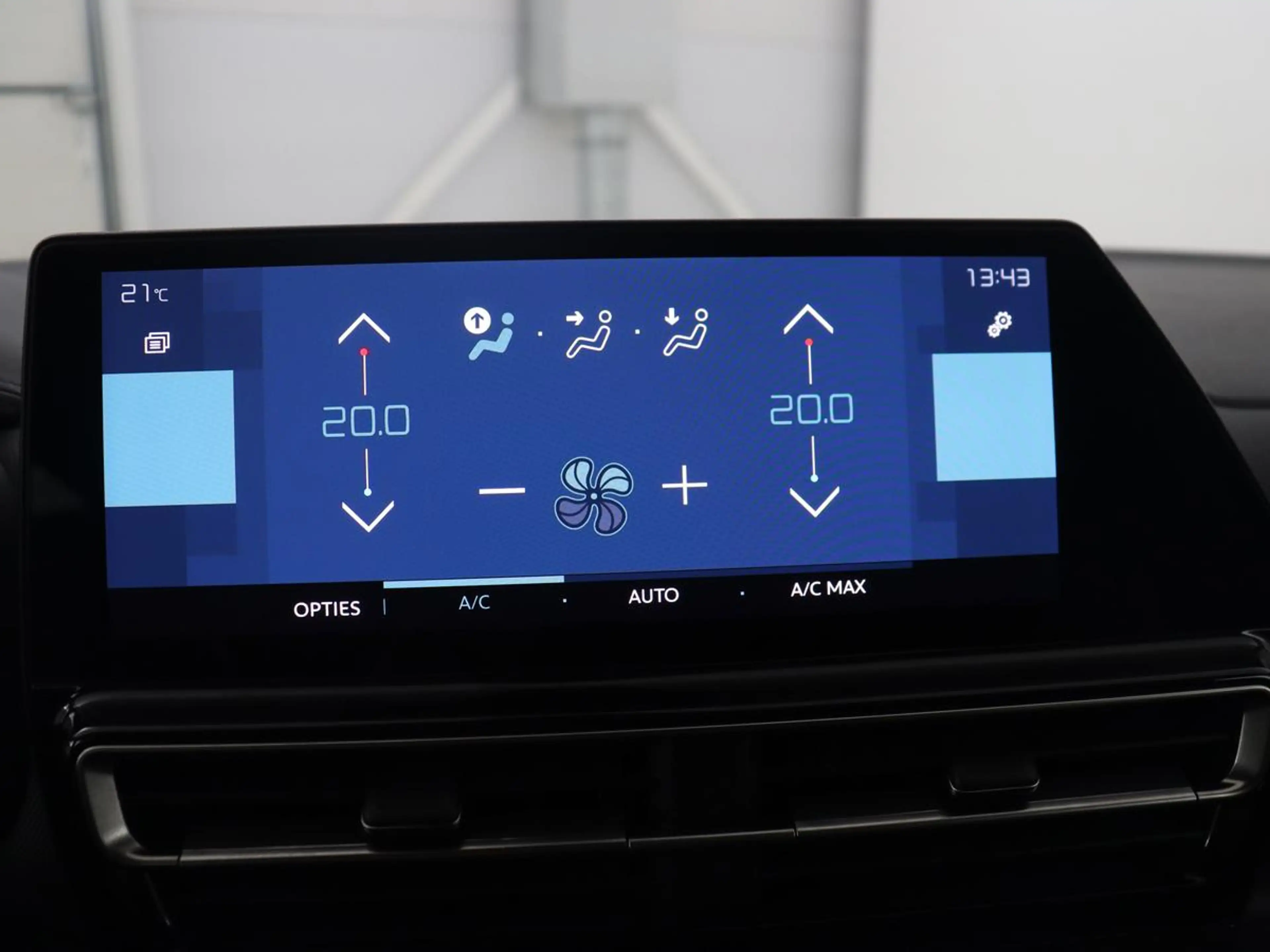 Citroen C5 1.6 Plug-in Hybrid 225 Business Plus | SOH 98,1% | — photo 23
