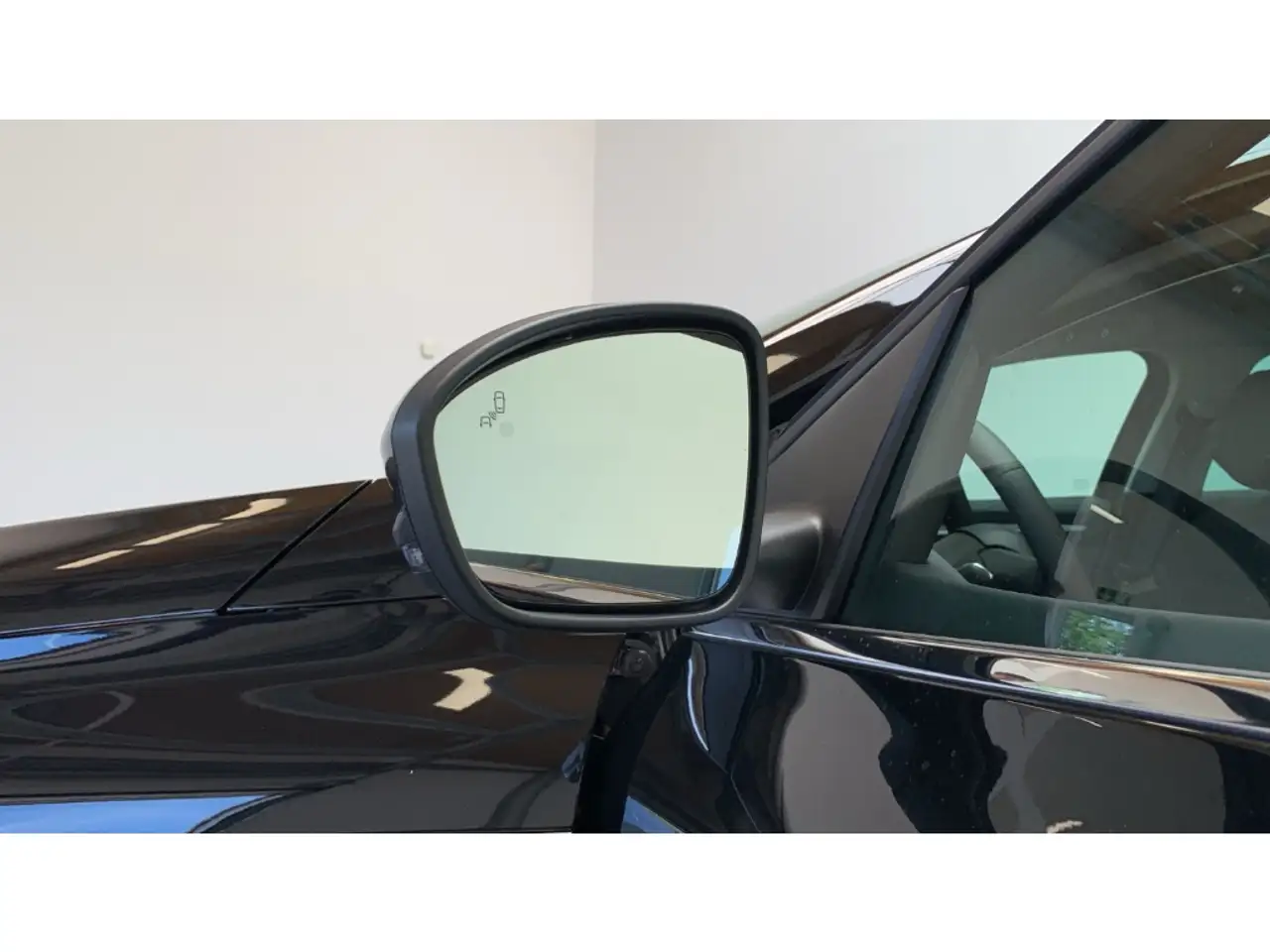 Renault Megane GRANDTOUR TECHNO TCe 140 EDC KAME, миниатюра 25