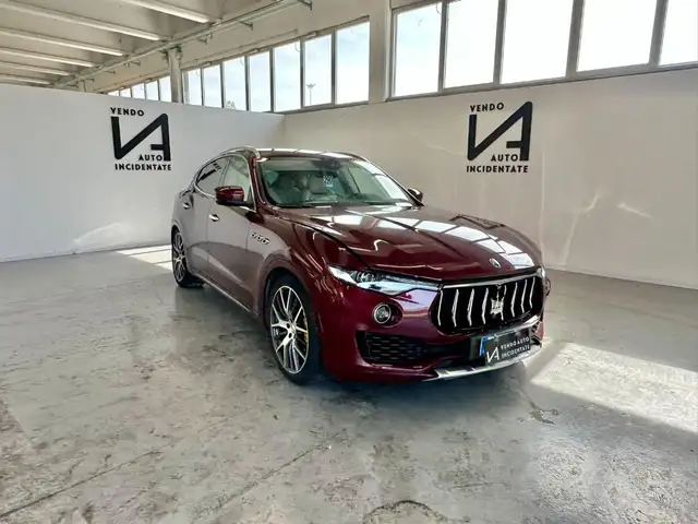 Maserati Levante V6 DIESEL 275CV AWD