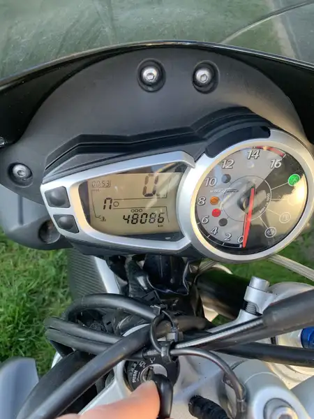 Triumph Street Triple R - foto 2