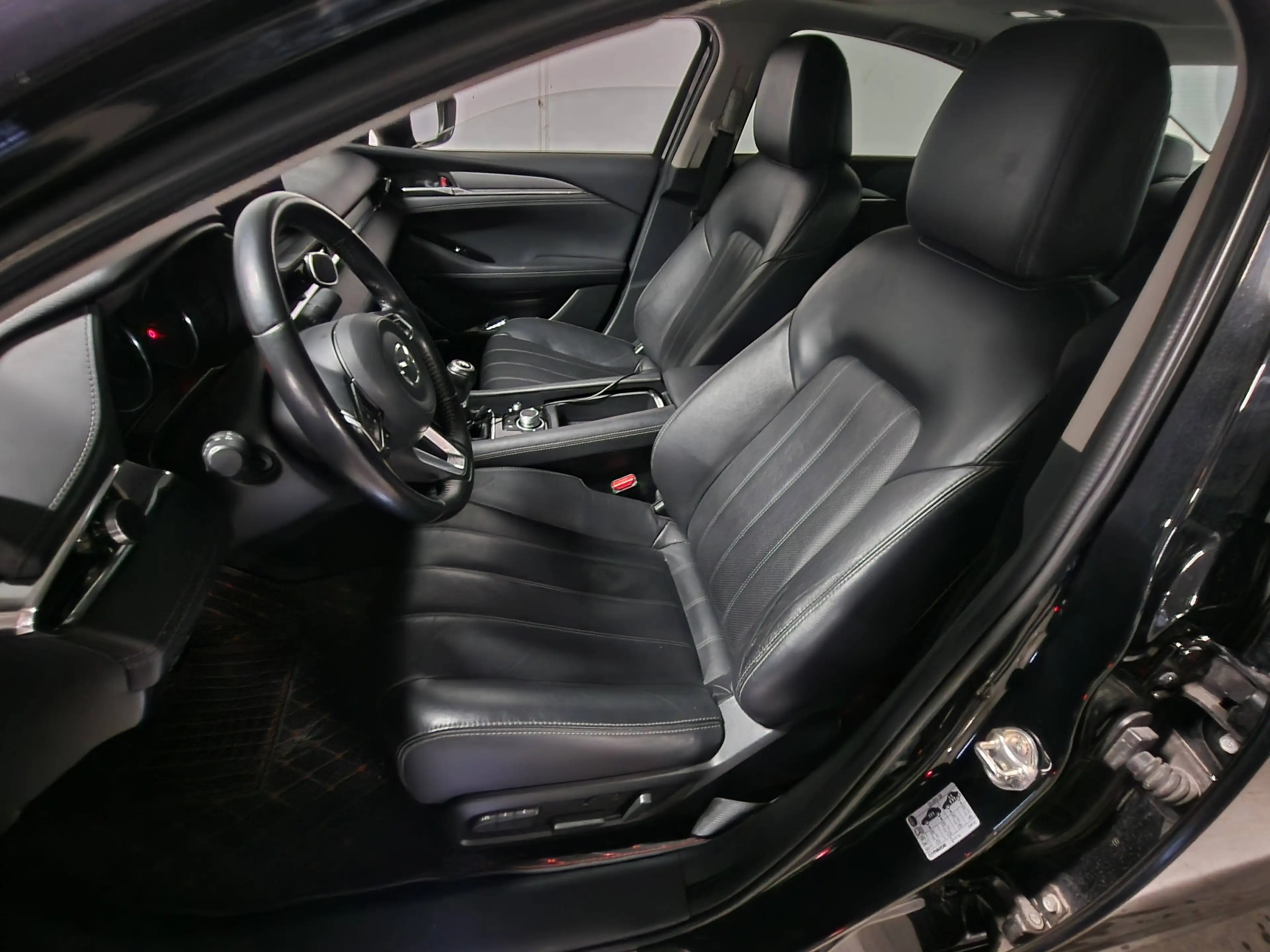 Mazda 6 6 2.0i SKYACTIV-G Privilege Edition - Garantie 12M — photo 6