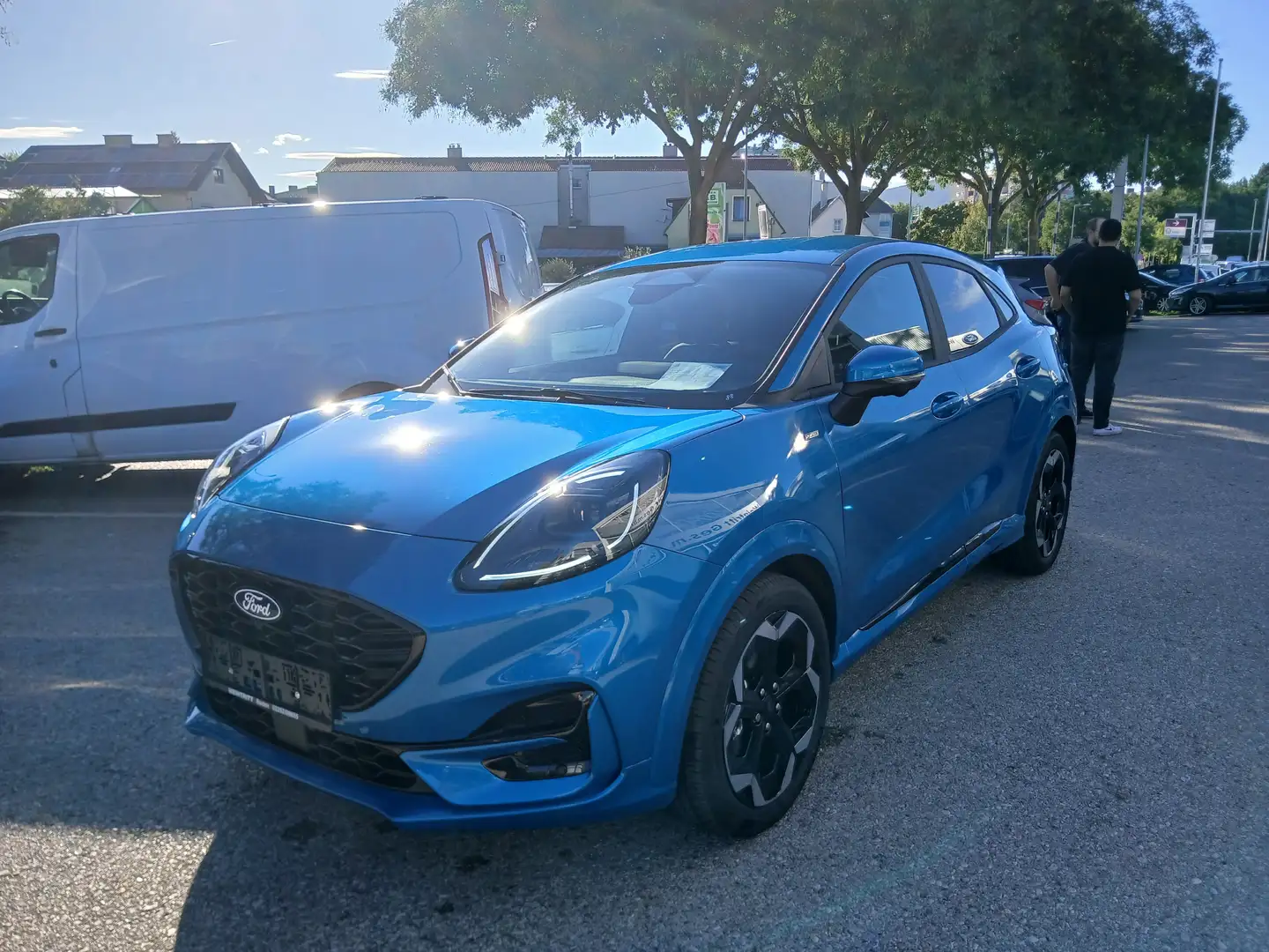 Ford Puma 1,0 EcoBoost Hybrid ST-Line X Blau - 1