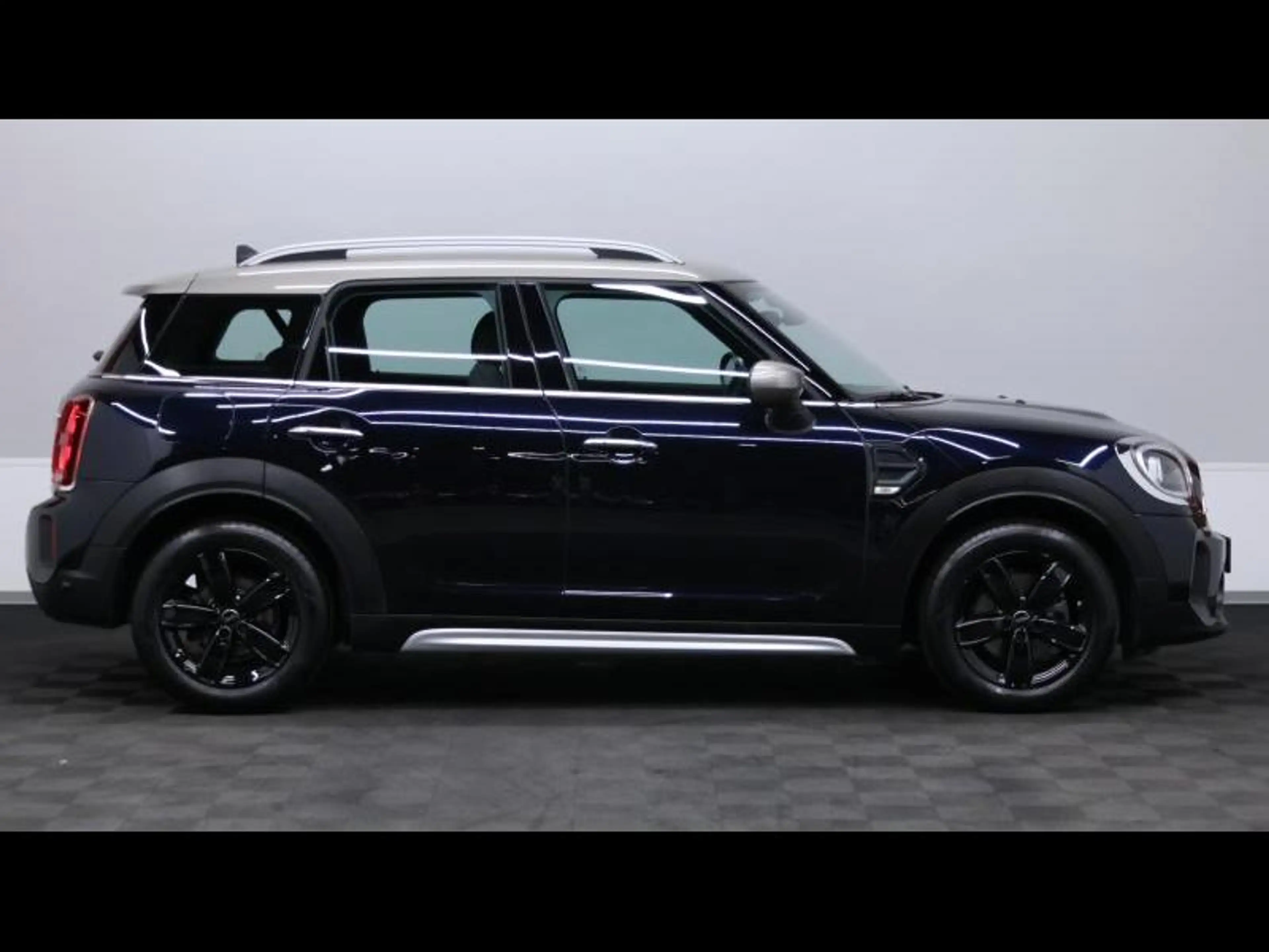 MINI Cooper Countryman 1.5 136 Steptronic — photo 3