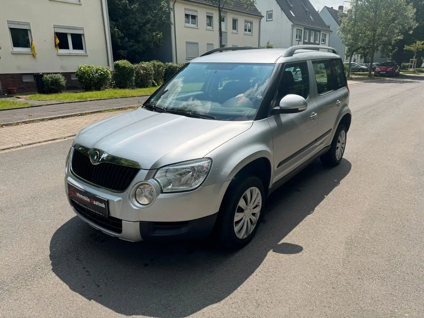 Skoda Yeti Experience *1 HAND*AHK Argent - 1