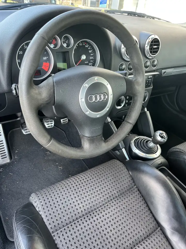 Audi TT 1.8T Quattro, foto 6