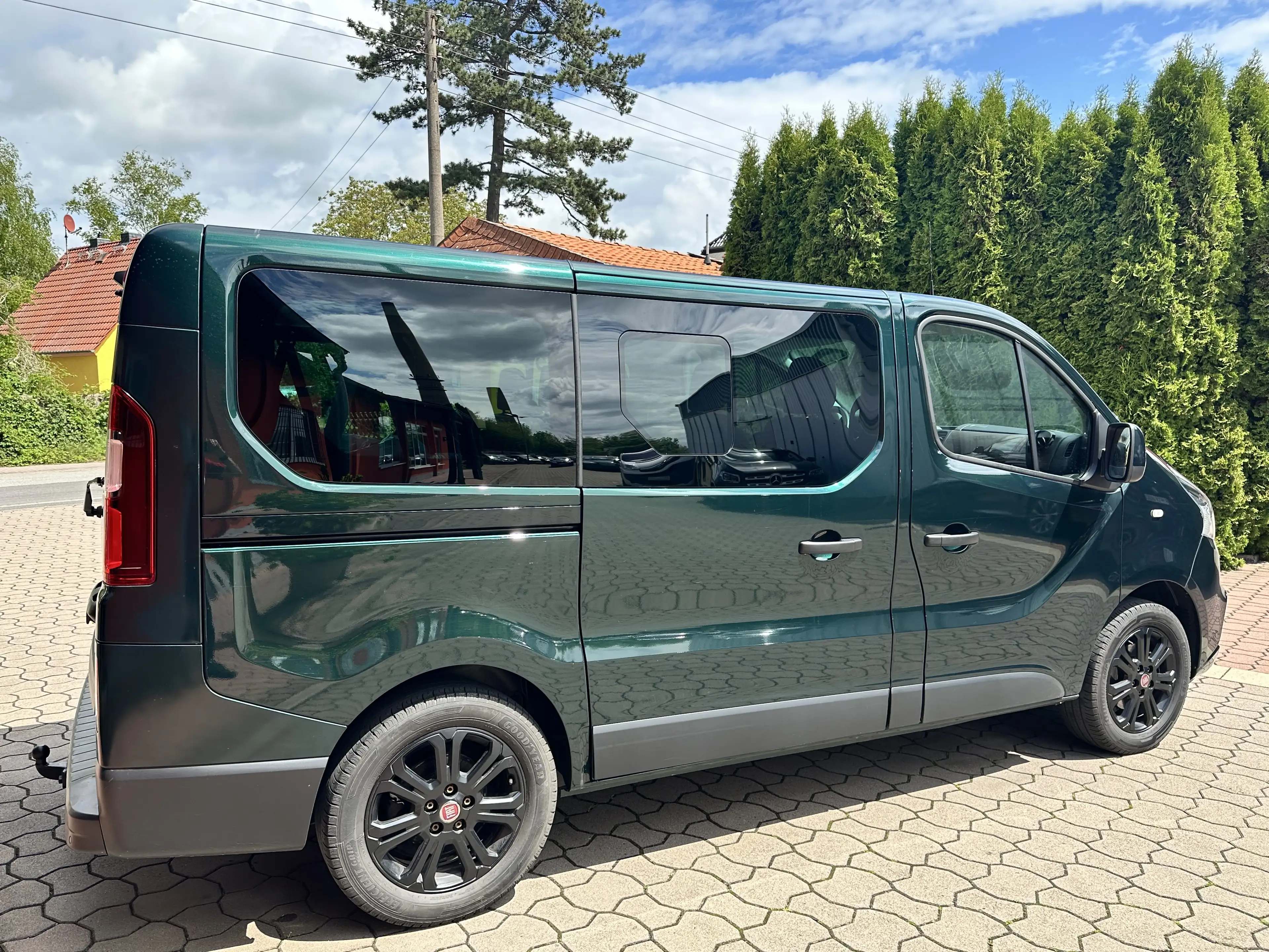 Fiat Talento L1H1 1,0t Family * Aus 1.Hand * AHK * 8 Sitze * — photo 4