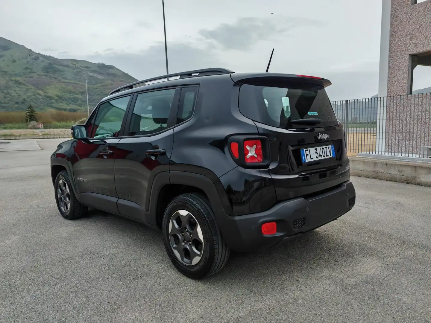 Jeep Renegade Renegade 1.6 mjt Longitude fwd 120cv my16 Nero - 2