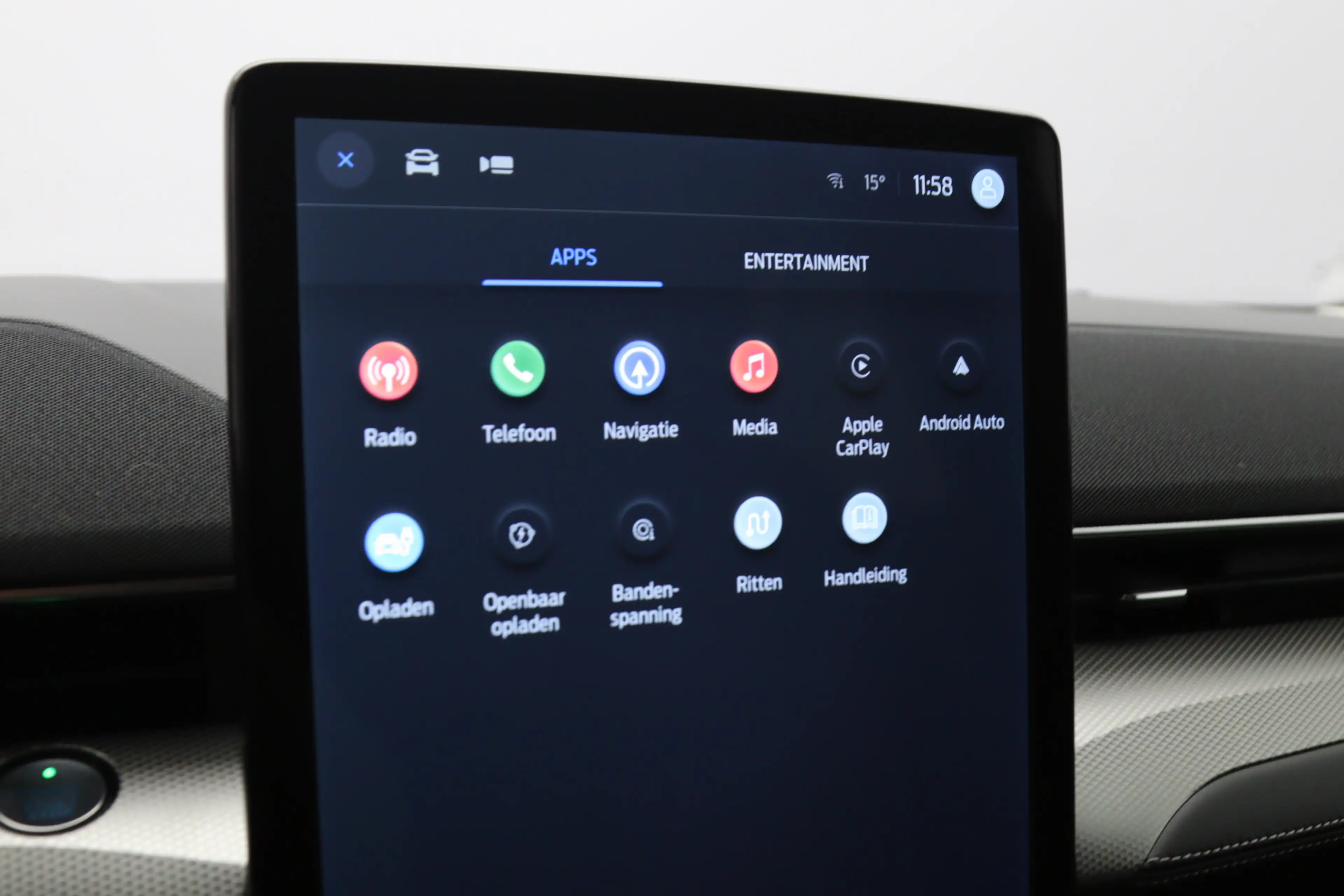 Ford Mustang Mach-E RWD 75 kWh 260 PK, SOH 92 %, Camera, Carplay, Adap — photo 10