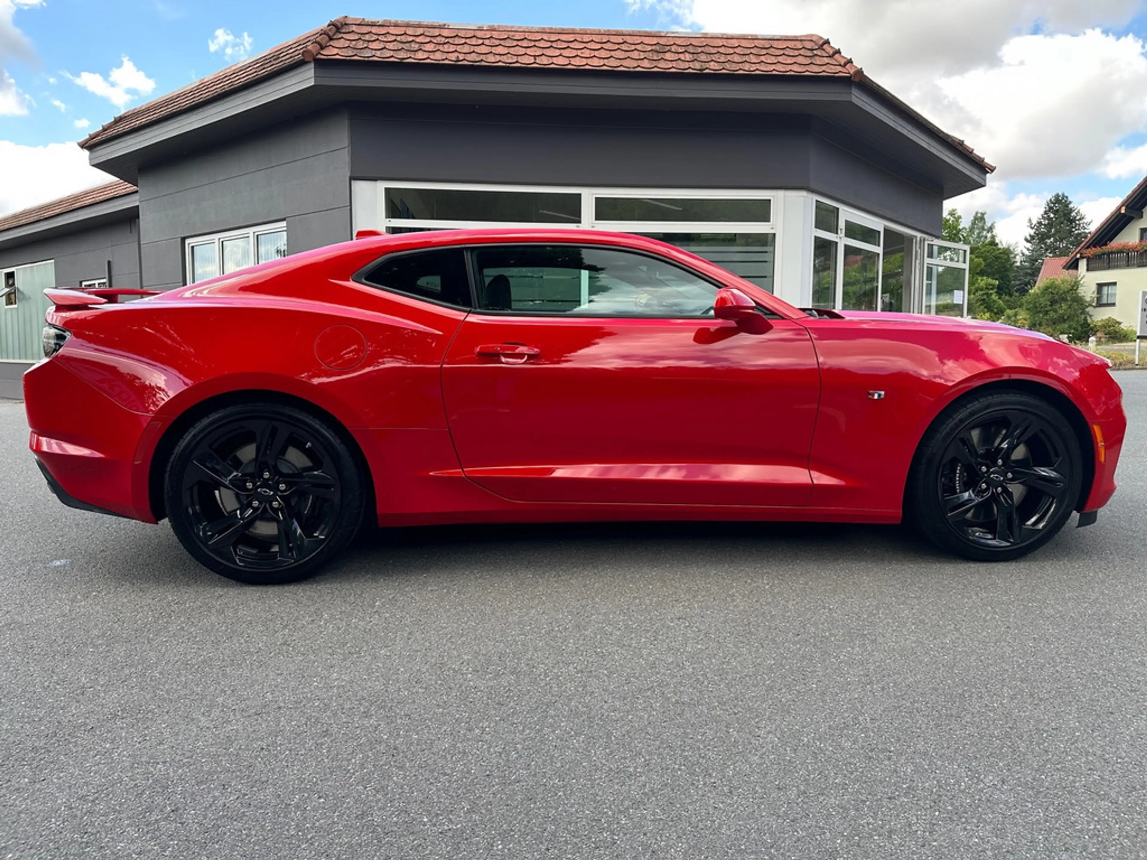 Chevrolet Camaro Coupé 6.2L V8 EU Recaro Klappe — photo 12