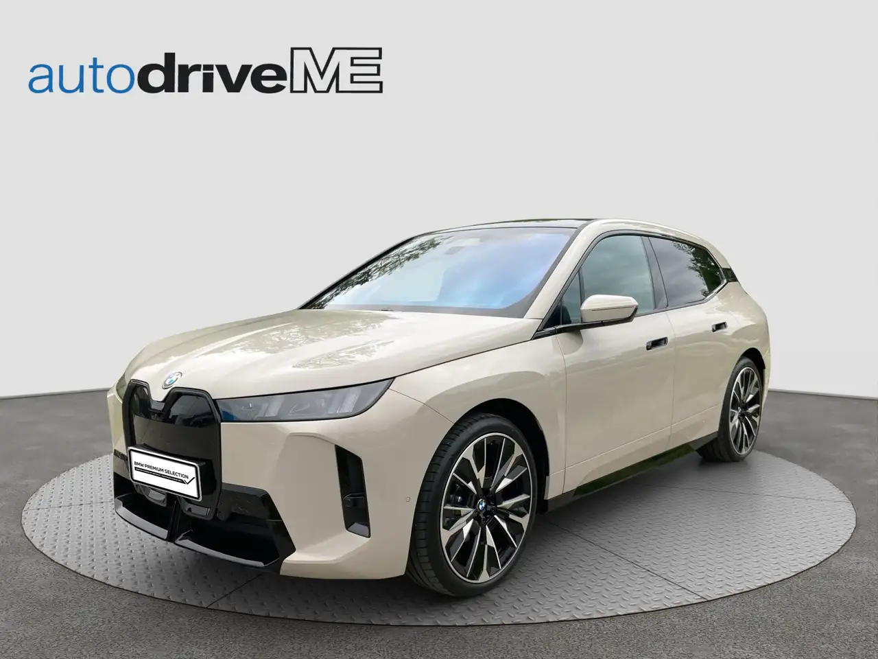 BMW iX xDrive 45 M-Sport DESIGN KAM 360 LED Pano LM