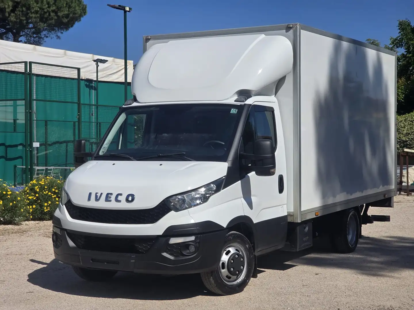 Iveco Daily 35C16 Bianco - 2