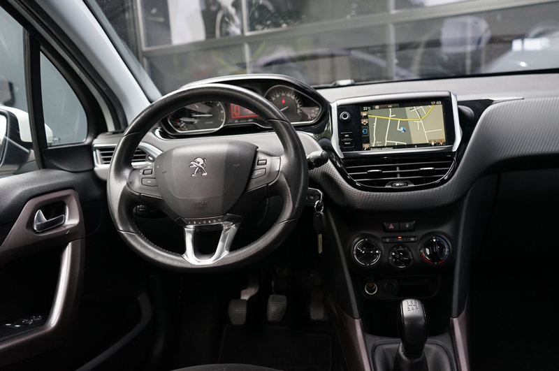 Peugeot 2008 1.2 PureTech Blue Lion, Airco, Navi, PDC, Airco, T — photo 20