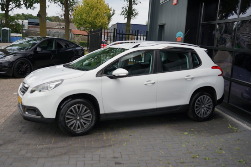 Peugeot 2008 1.2 PureTech Blue Lion, Airco, Navi, PDC, Airco, T — photo 11
