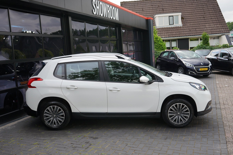 Peugeot 2008 1.2 PureTech Blue Lion, Airco, Navi, PDC, Airco, T — photo 7