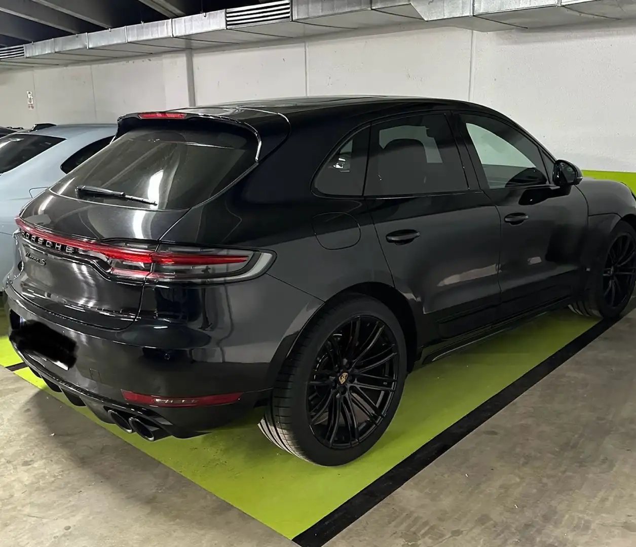 Porsche Macan S - 2