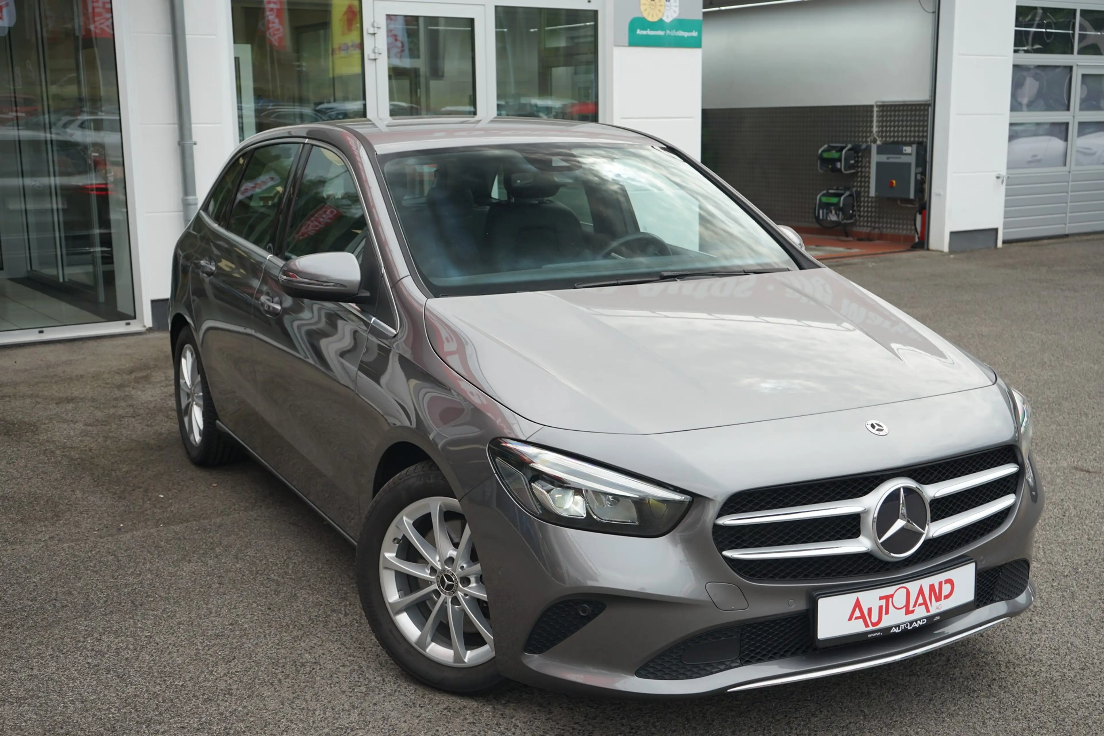 Mercedes-Benz B 220 B220 4Matic Progressive LED Navi Virtual Cockpit — photo 4
