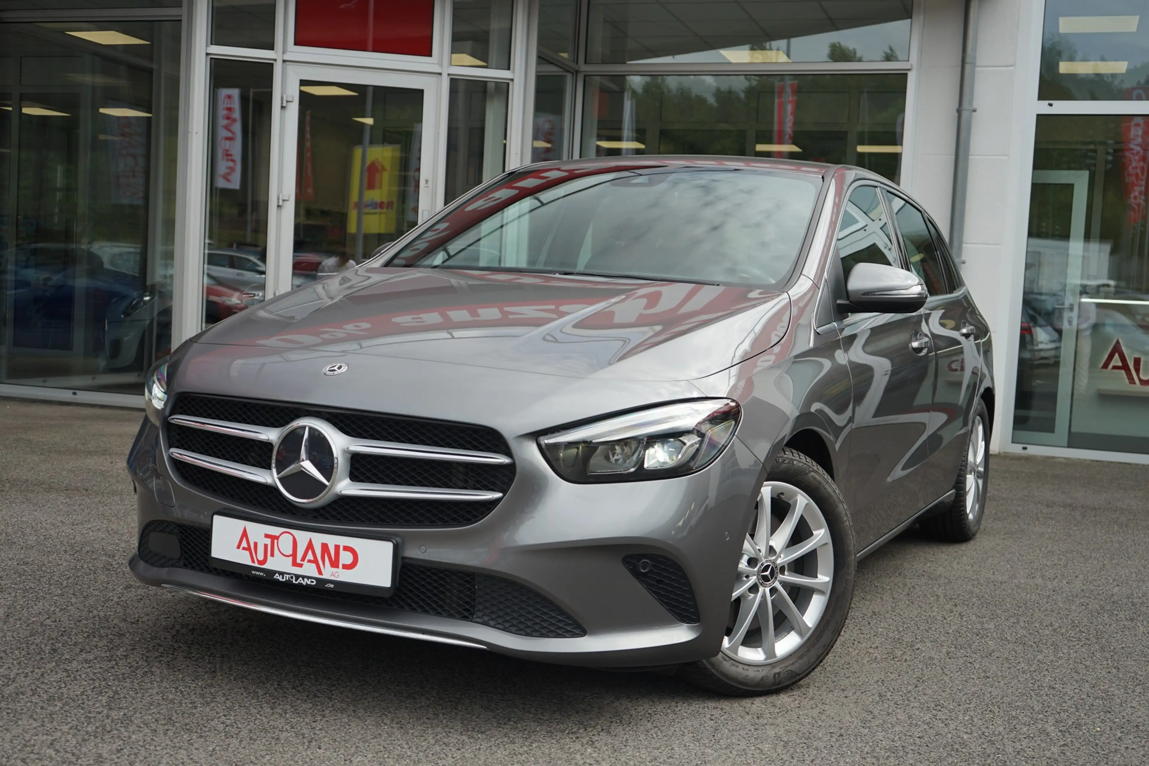 Mercedes-Benz B 220 B220 4Matic Progressive LED Navi Virtual Cockpit — photo 2