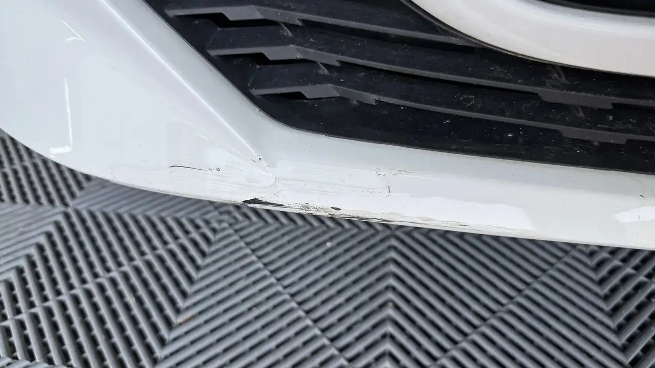 Peugeot 208 208 — photo 34