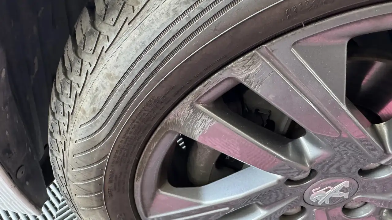 Peugeot 208 208 — photo 33