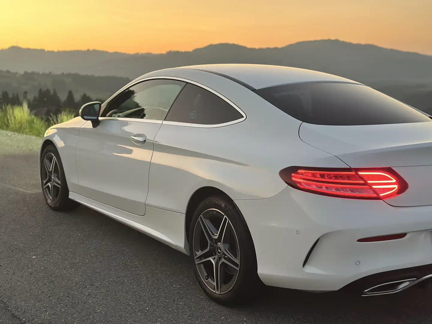 Mercedes-Benz C 220 d Coupe 4MATIC Aut. - 1