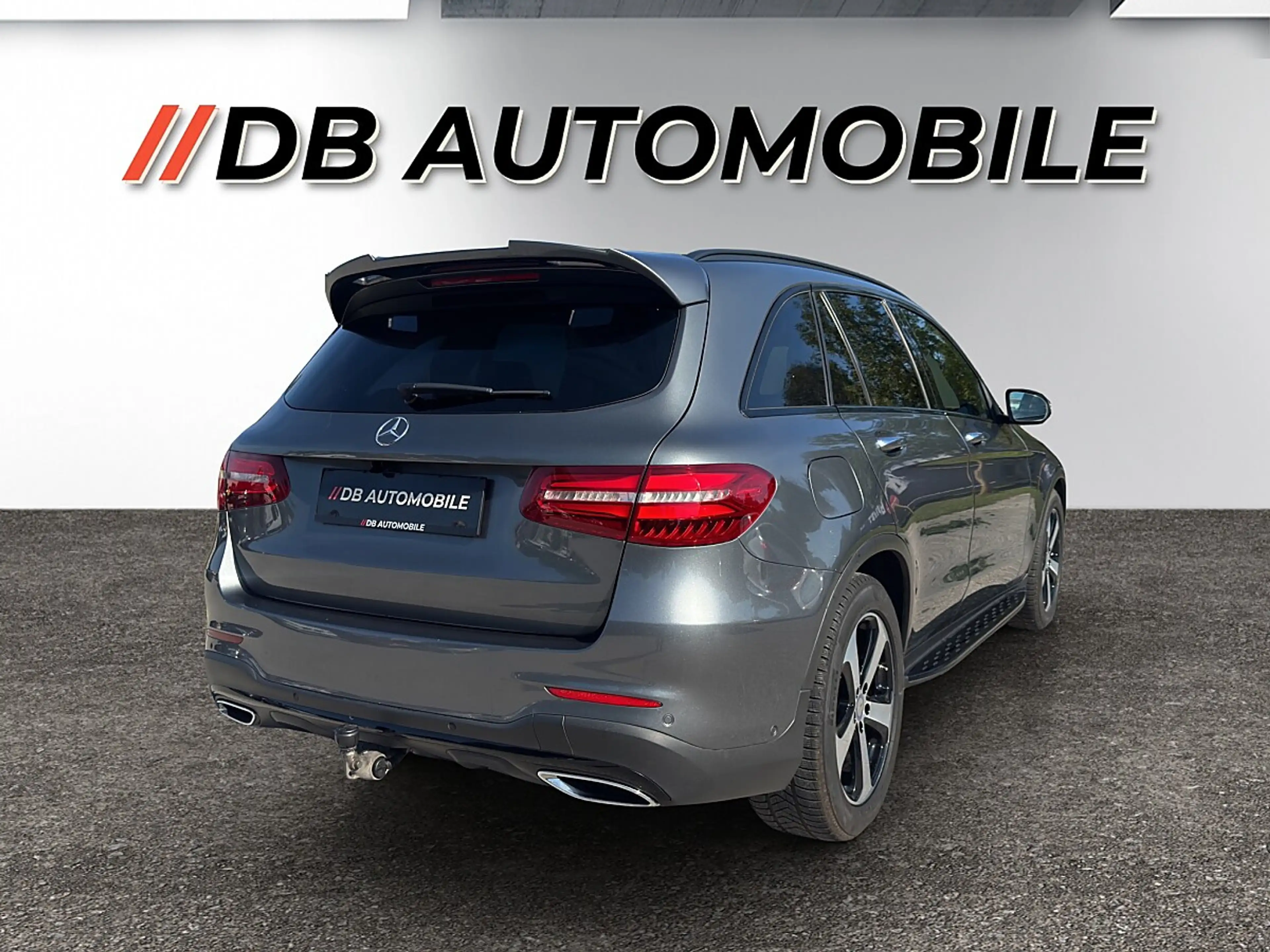 Mercedes-Benz GLC 350 d AMG Line 4Matic — photo 5