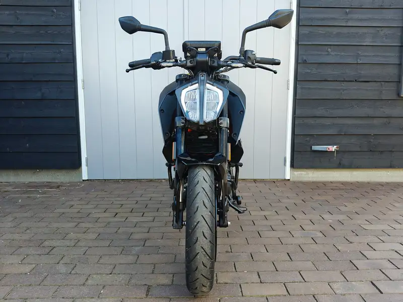 KTM 390 Duke - foto 6