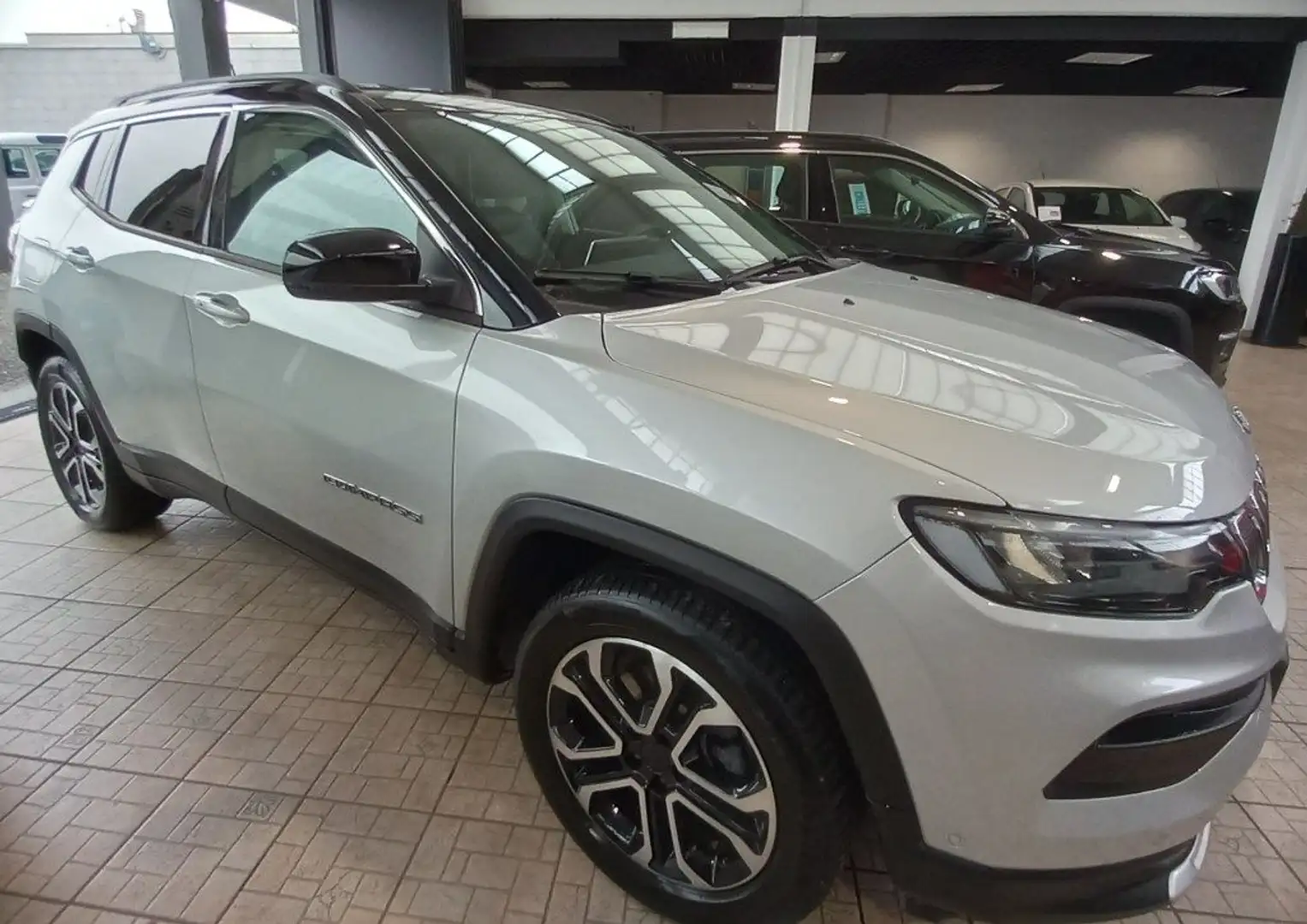 Jeep Compass 1.6 Multijet II 2WD Limited AUTOCARRO N1 Grigio - 2