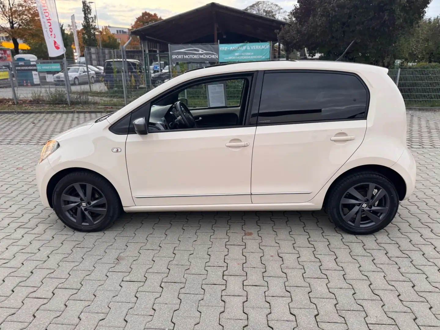 SEAT Mii By Mango 1,0 KLIMA NAVI PANORAMA ALU Beige - 2