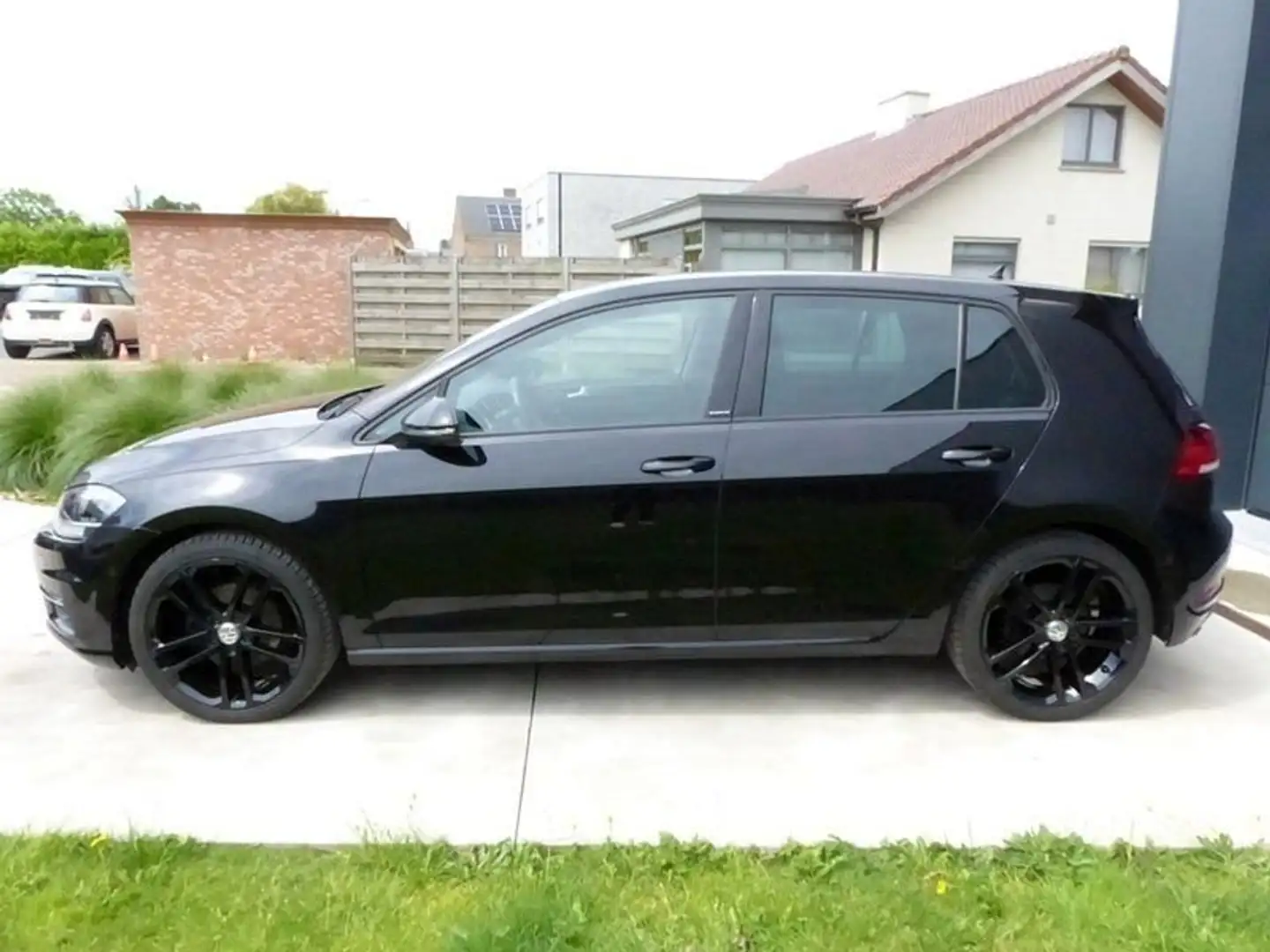 Volkswagen Golf IQ.Drive, ACC, PDC, Navi, Lane Assist, ... Noir - 2