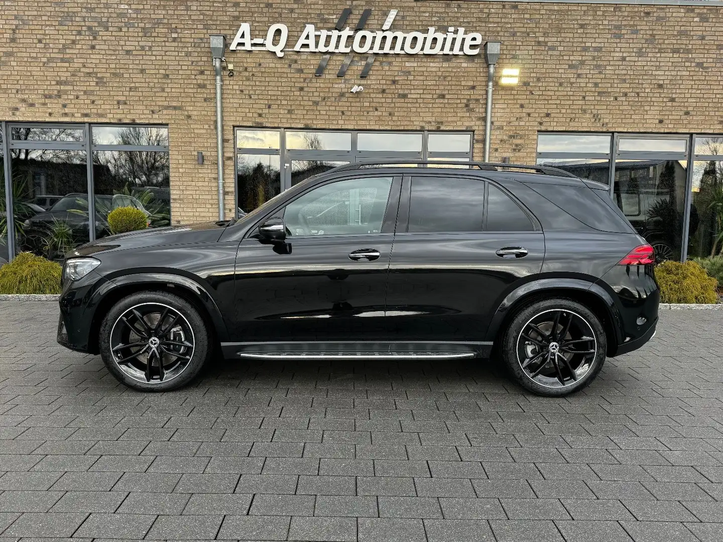 Mercedes-Benz GLE 450 d 4Matic Negru - 2