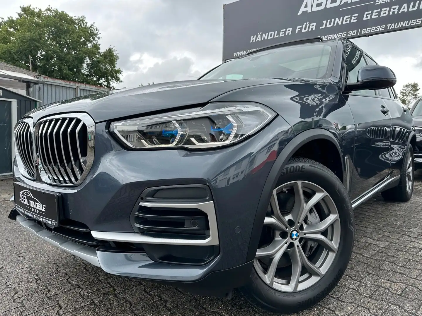 BMW X5 xDr40d xLine PANO*ACC*Laser*Massage*Sitzklima Gris - 1
