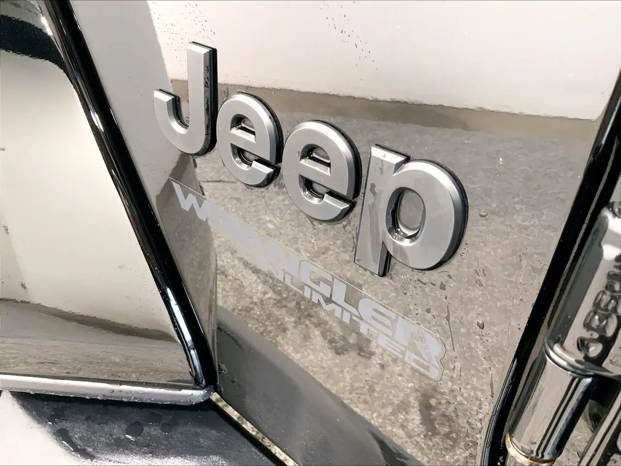 Jeep Wrangler снимка Jeep Wrangler